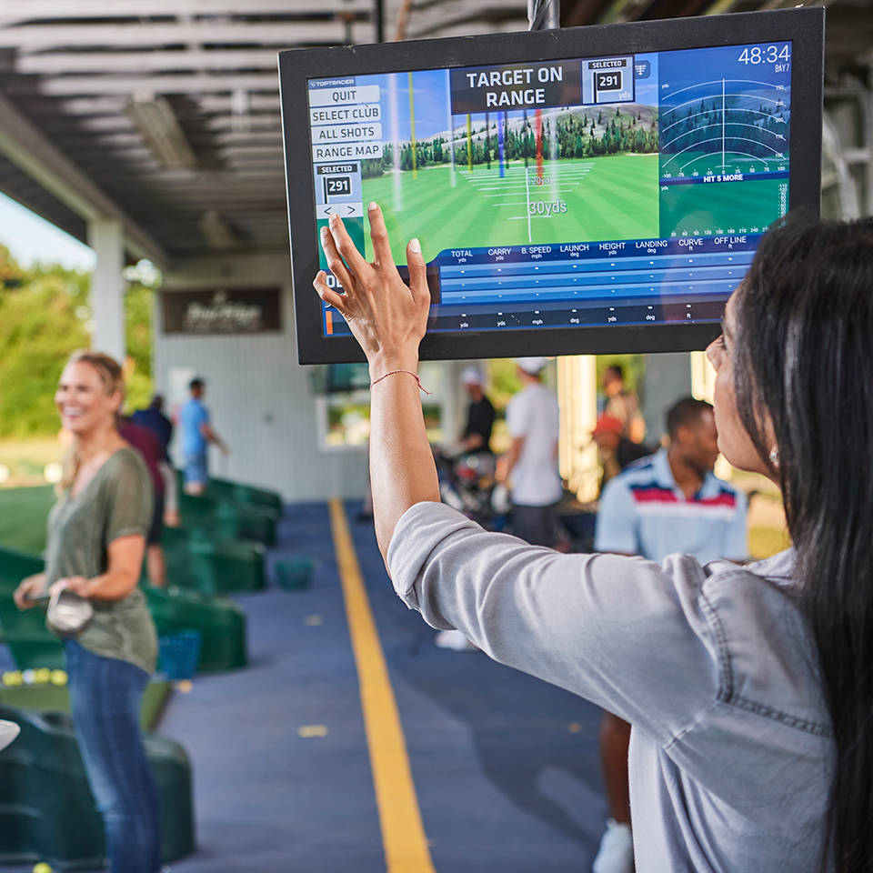 Toptracer bays at Witney Lakes